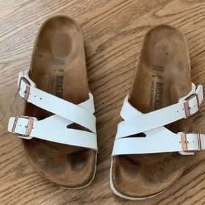 Birkenstock Yao sandal with Burke-flor.  Gently worn